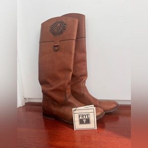 Frye Mellisa Logo Boots, cognac leather